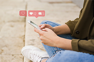 Why Social Media Shouldnt Define Your Teen small